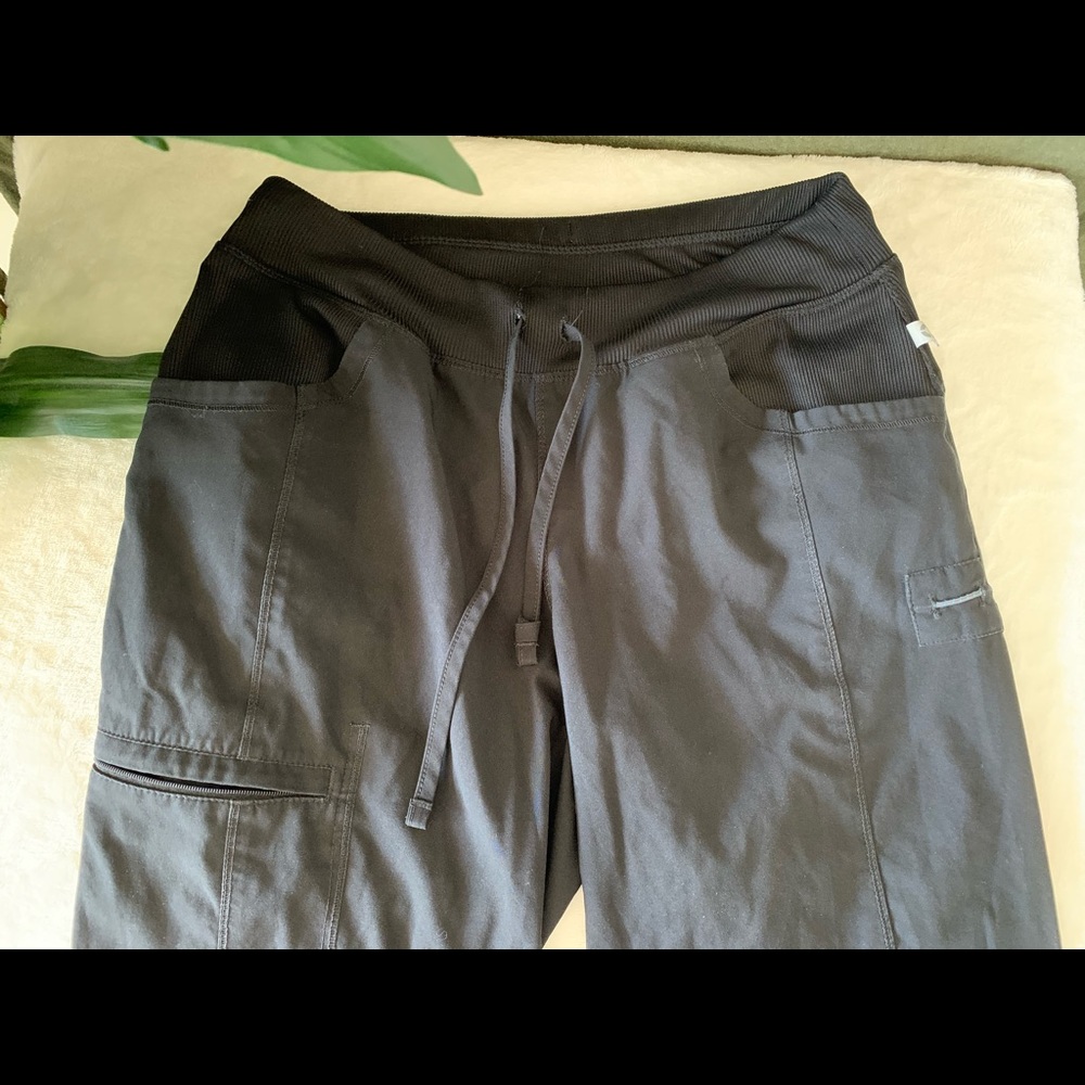 Black scrub pants